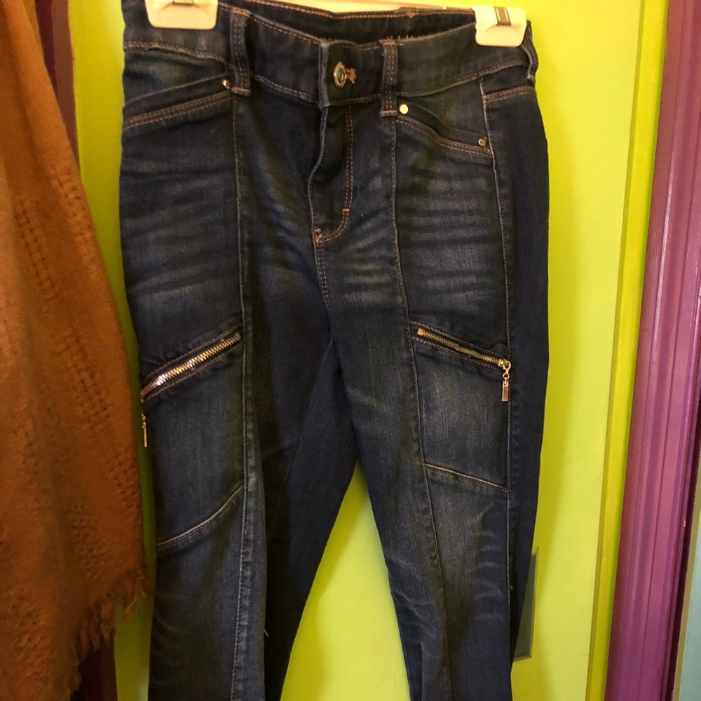 White house black market skinny ankle zipper pants